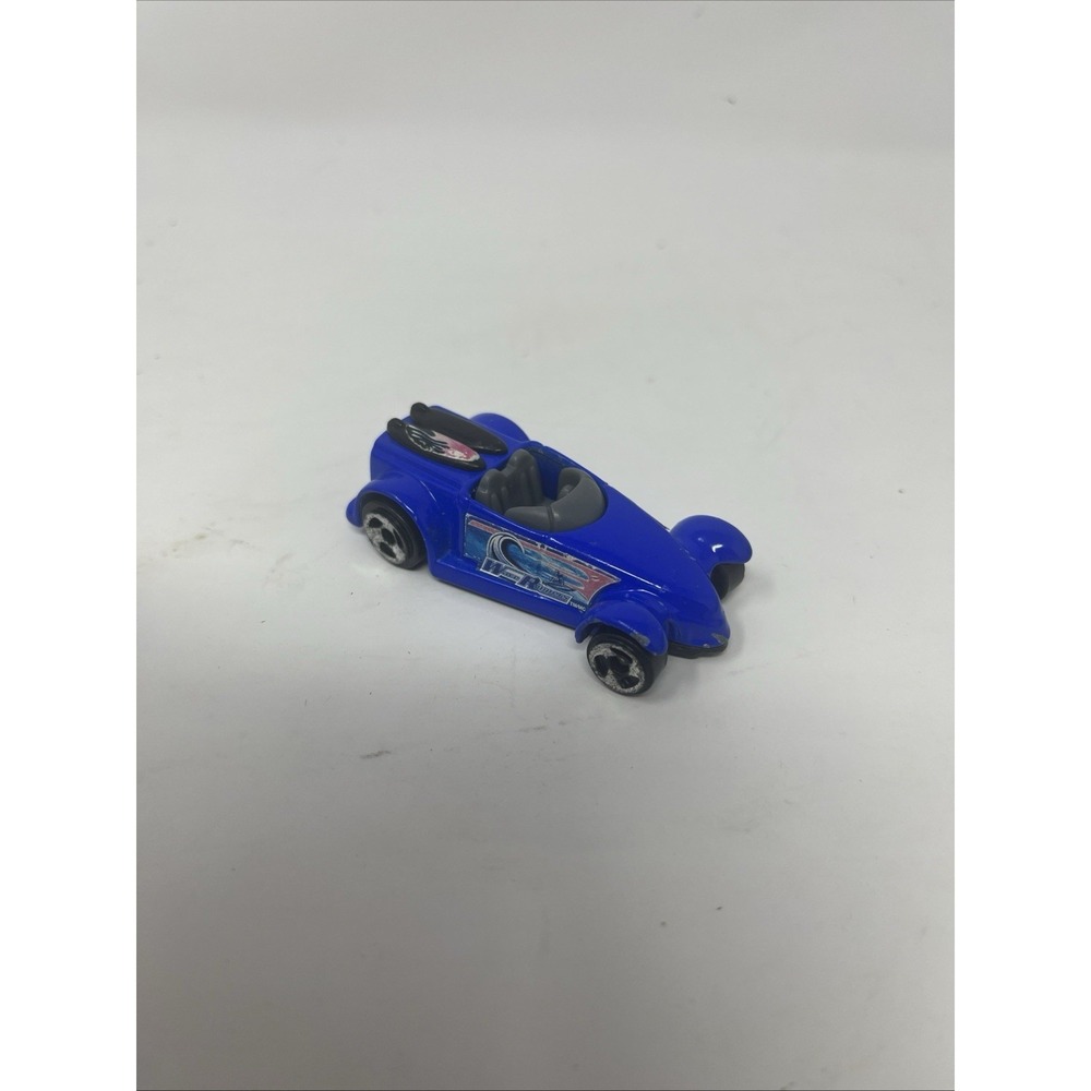2003 Hot Wheels Wave Rippers Highway 35 Car